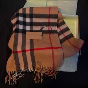 Burberry Classic Check Cashmere Scarf